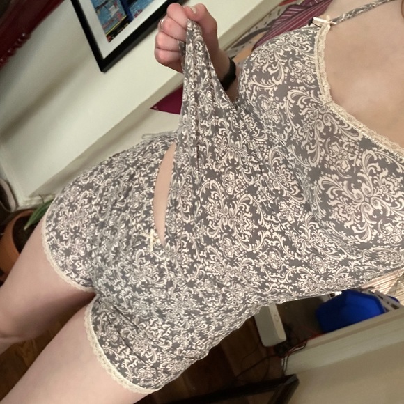 😴Rene Rofe Sleepwear Set - Picture 3 of 13